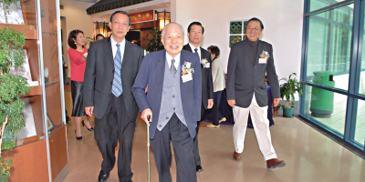 《作聯點將錄》──曾敏之