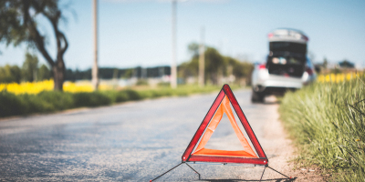 卷首語：原諒這個春天吧　先於一個路口假裝錯過