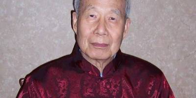 大家小傳──王鼎鈞