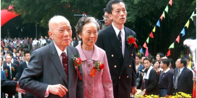 莊善春醫生伉儷樂善好施頌