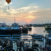 東堤阿黃的胡思亂想 (另附詩二首)