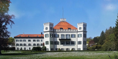 光影斑駁看茜茜——茜茜公主故居波森霍芬堡沉思