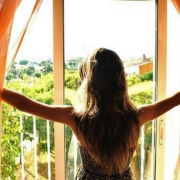 一隻麻雀的周末生活（組詩）