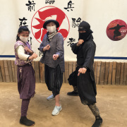 行走伊賀忍者之國、芭蕉誕生之地（外一首）