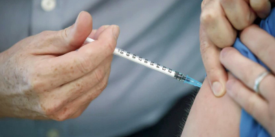 「新冠」重挫之下