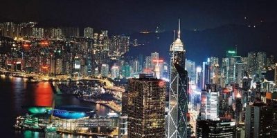 東方之珠擁抱著我