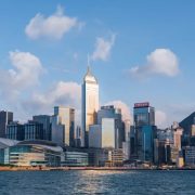 卷首語：二十五年後的維港依舊詩韻三千