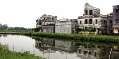 她是故鄉的一抹亮色