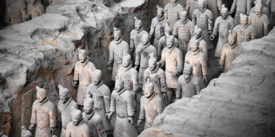 參觀秦始皇帝陵搏物院放歌