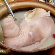 「鳳凰投胎」 解鄉愁