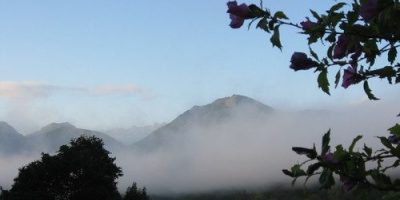 超想千里之行，增慨而歌