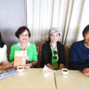 「一地雞毛」的原義與引申義