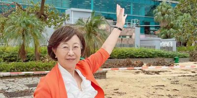 名家小傳——龔中心