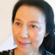 那一桿桅燈照亮蒼茫