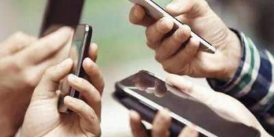 網絡托起曠古的新世紀（外一首）