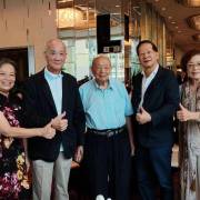 富豪酒店飲茶賦（十六人唱和）