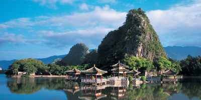 肇慶散曲（四章）