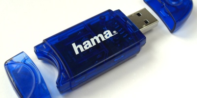 入夏時裝秀、USB記憶體