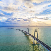 潮起大灣（散文詩四章）