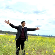 清翠的茶園今又重見（外一首）