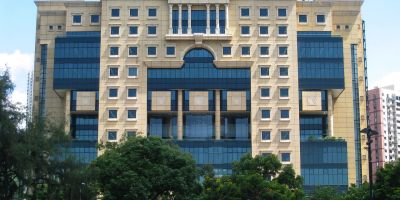 題鄭少忠先生嶺南畫作