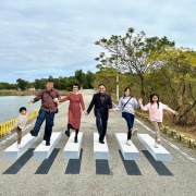 跨山越海的文學歸鄉