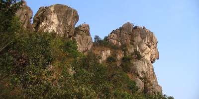 西江月．獅子山（外二首）